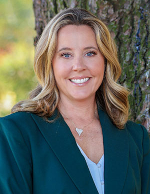Kelly Campion